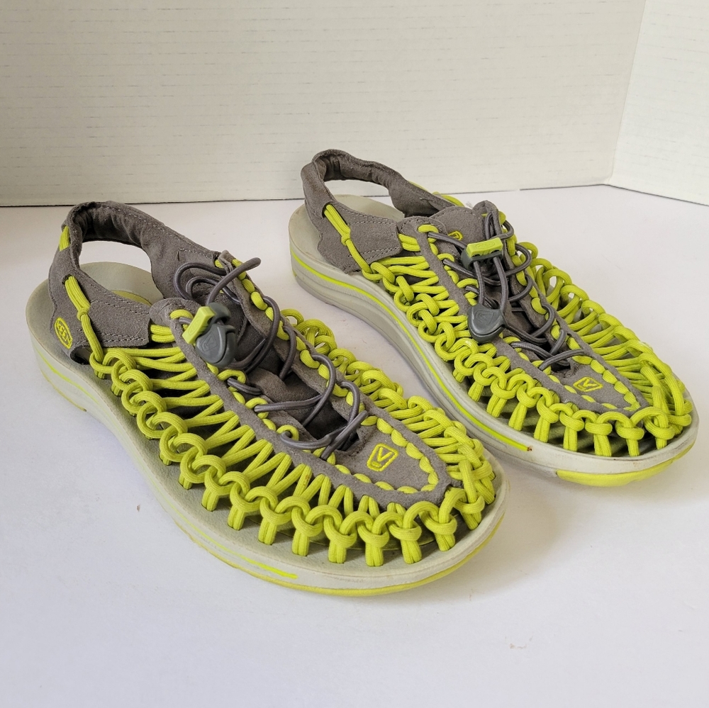 KEEN Uneek Hiking Water Sandal With Braided Cord, Neon Green and Gray Women Size - Picture 2 of 4